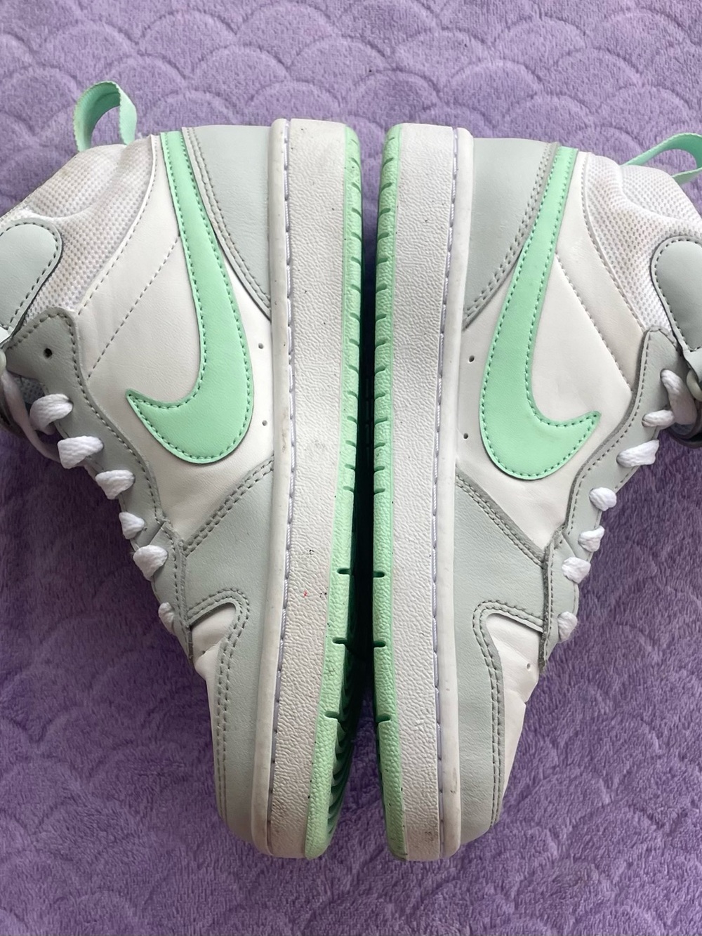 EUC Nike G Court Borough Mid 2 Sneakers Size Big Girl 3.5(W-5) - Picture 4 of 9